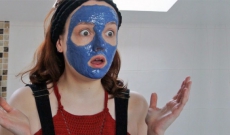 Masque à l'argile bleue tout simple par Parenthèse Tutoriels !